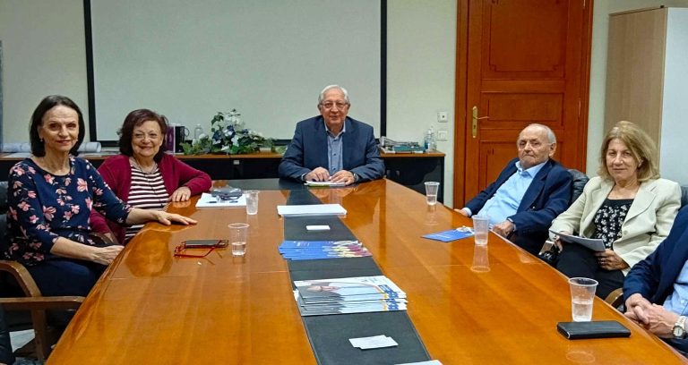 Συνάντηση του Δημάρχου Αμαρουσίου Θεόδωρου Αμπατζόγλου με τη Διοίκηση του Αμαλιείου Οικοτροφείου Θηλέων – Δήμος Αμαρουσίου